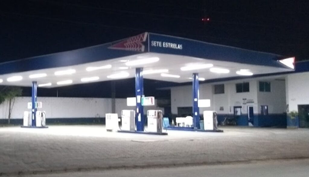 posto de gasolina sete estrelas